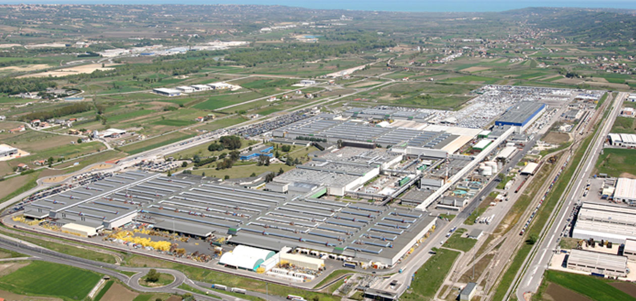 FCA и Groupe PSA продлили партнерство по производству LCV