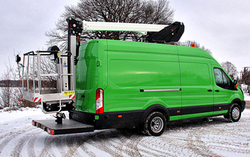 На базе Ford Transit сделали автовышку