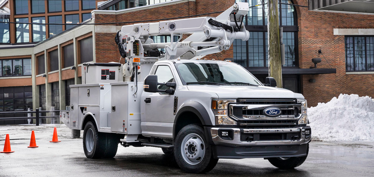 Ford начал обновление линейки коммерческих авто