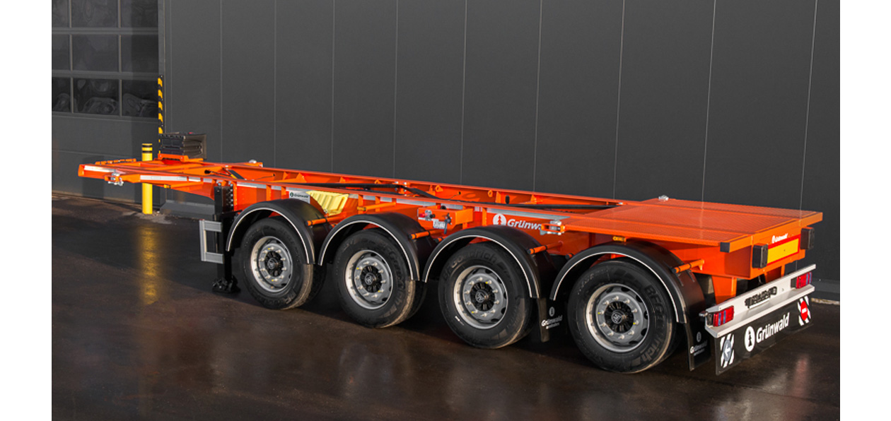 Grunwald представил контейнеровоз для тяжелых контейнеров
