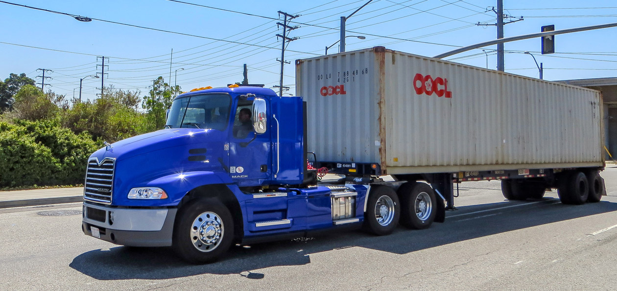Mack Trucks представил грузовик с нулевой эмиссией второго поколения