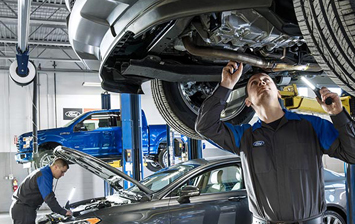 Ford объявил о сервисной поддержке своих автомобилей в России