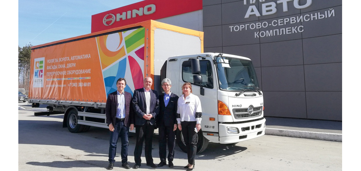 Hino поставила партию грузовиков в Екатеринбург