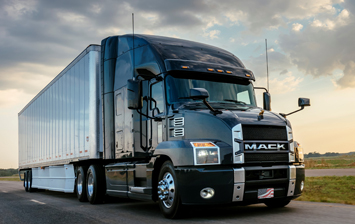 Mack Trucks объявила об обновлении линейки грузовиков