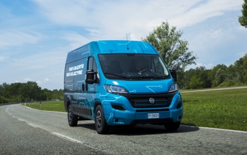 Fiat представил полностью электрический Ducato