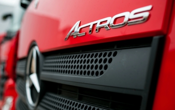 Новые Mercedes Actros будут работать в ГК «Транском»