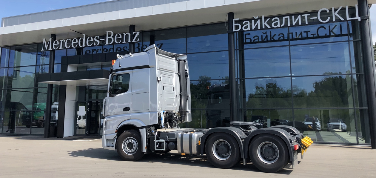 До России доехал самый мощный Mercedes Actros