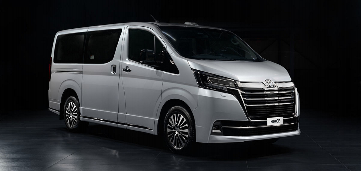 Toyota начала прием заказов на топ-версию Hiace