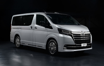 Toyota начала прием заказов на топ-версию Hiace