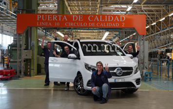 Mercedes выпустил 222 222 вэна V-Class на заводе в Испании