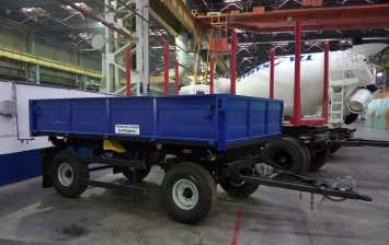 ТЗА начал выпускать новый тракторный прицеп