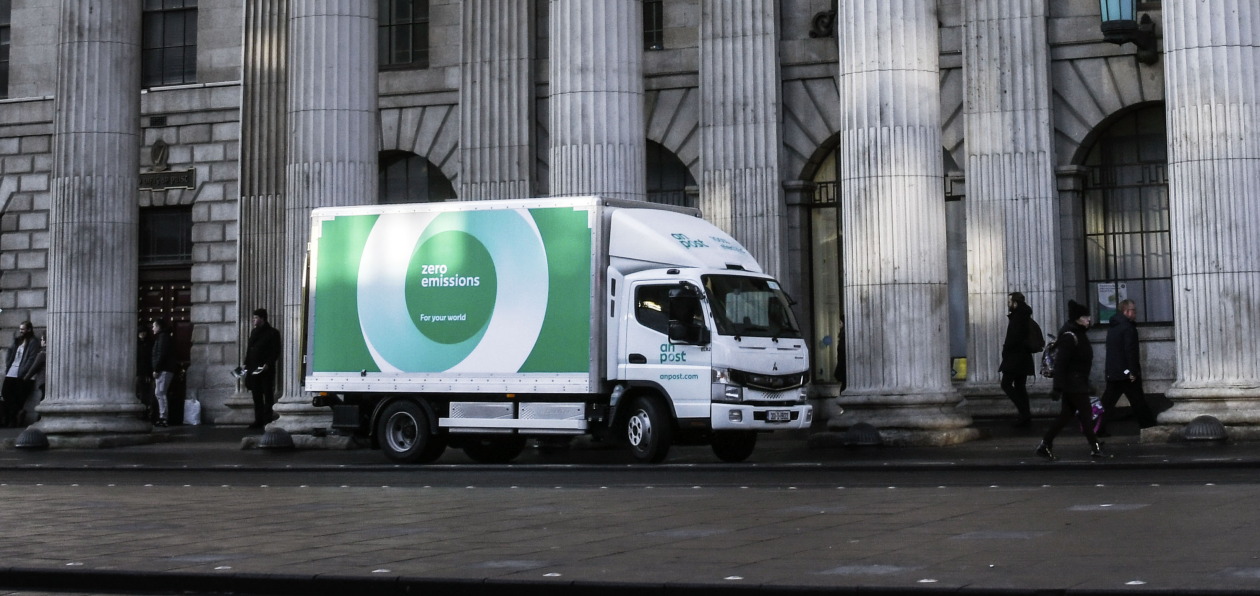 Новый Fuso eCanter начал доставлять почту в Дублине