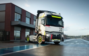 Renault Trucks представил грузовик с пробегом в новой спецверсии