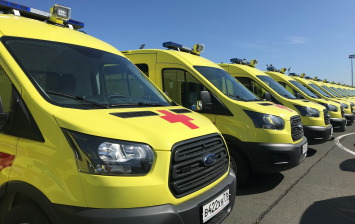 Ford поставит российским регионам более 600 машин скорой помощи