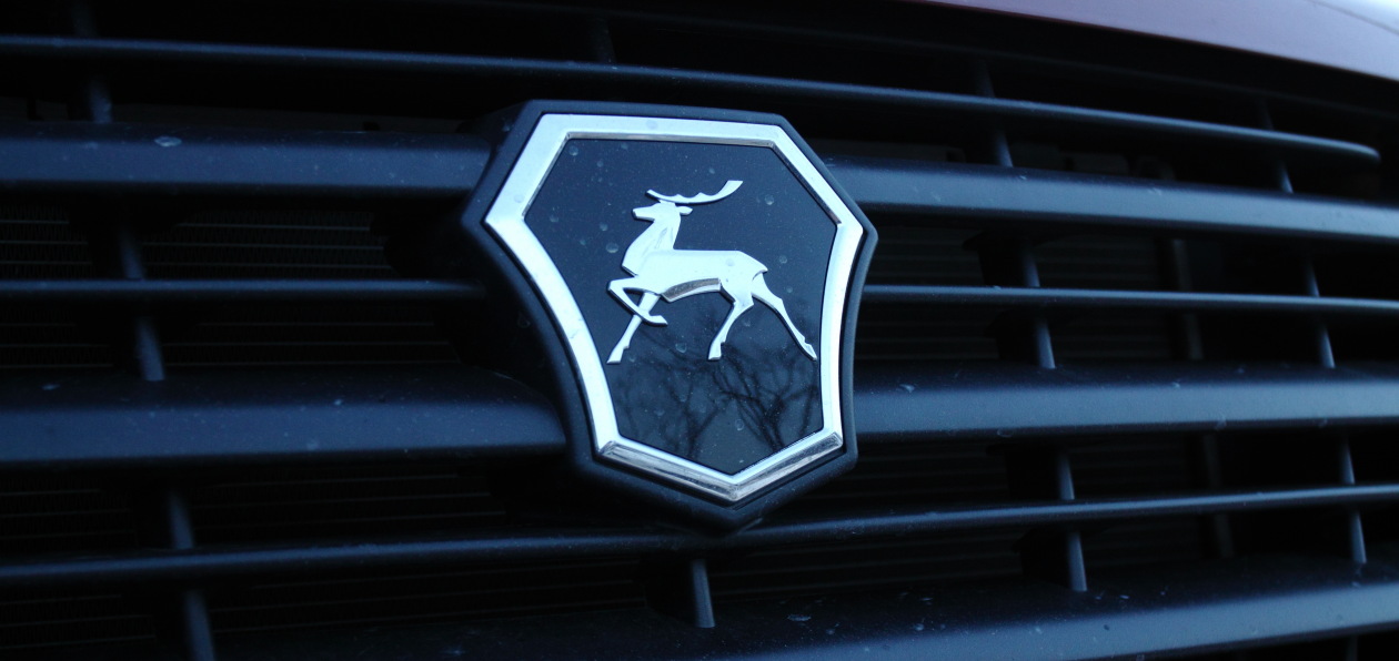 «ГАЗ» передаст волонтерам более 200 автомобилей