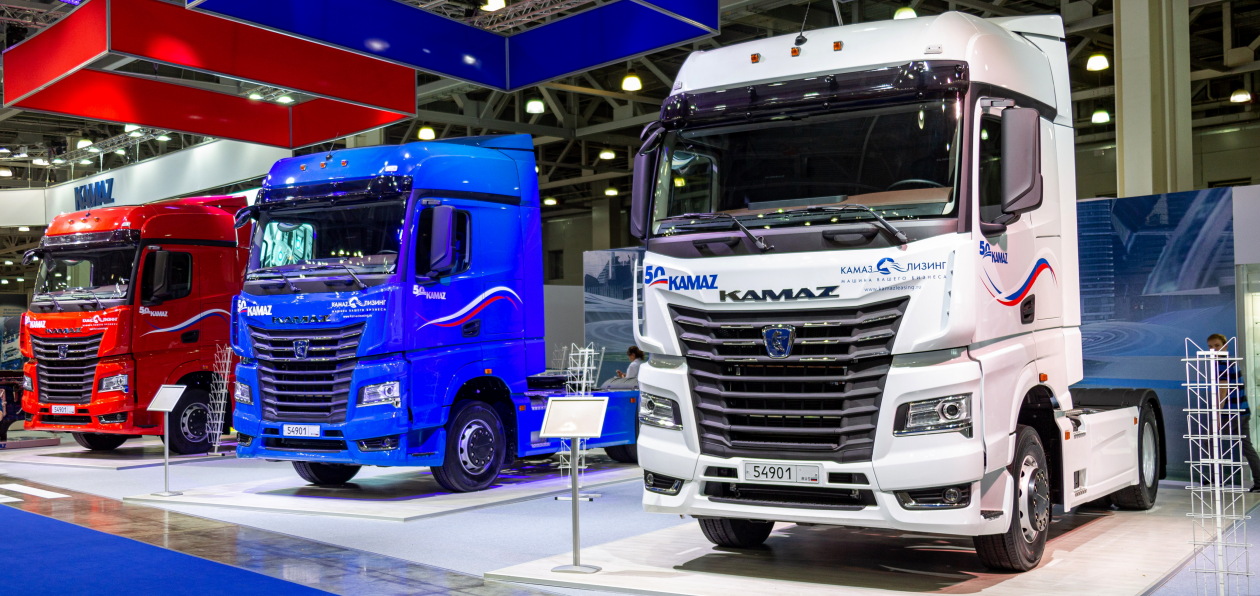 «КАМАЗ» запустил продажи тягачей нового поколения