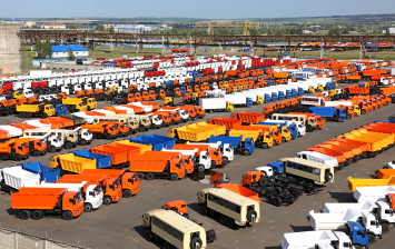 Российский рынок новых грузовиков сократился в апреле более чем на треть