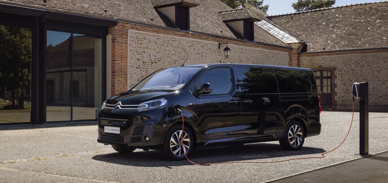 Citroen «электрифицировал» вэн SpaceTourer