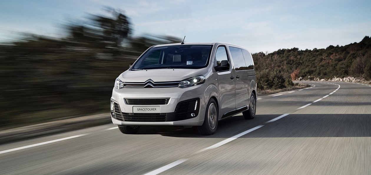 Citroen SpaceTourer и Peugeot Traveller получили новый силовой агрегат