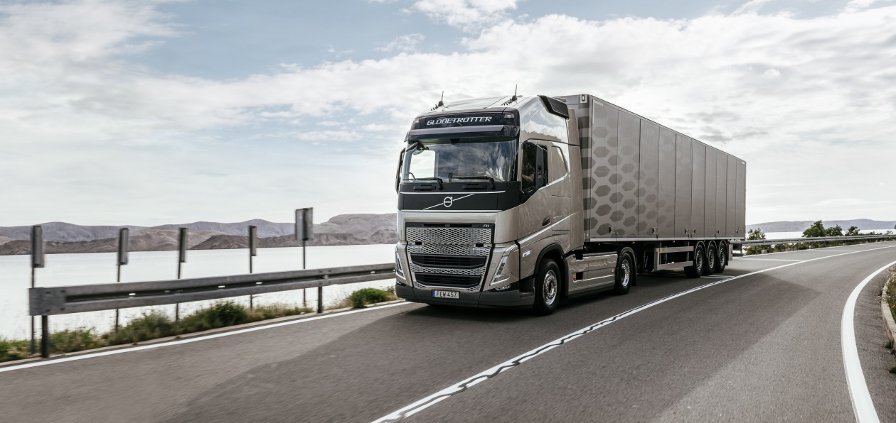 Тяжелые грузовики Volvo нового поколения стали доступны для заказа