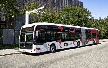 Новый сочлененный электробус Mercedes будет работать в Швейцарии