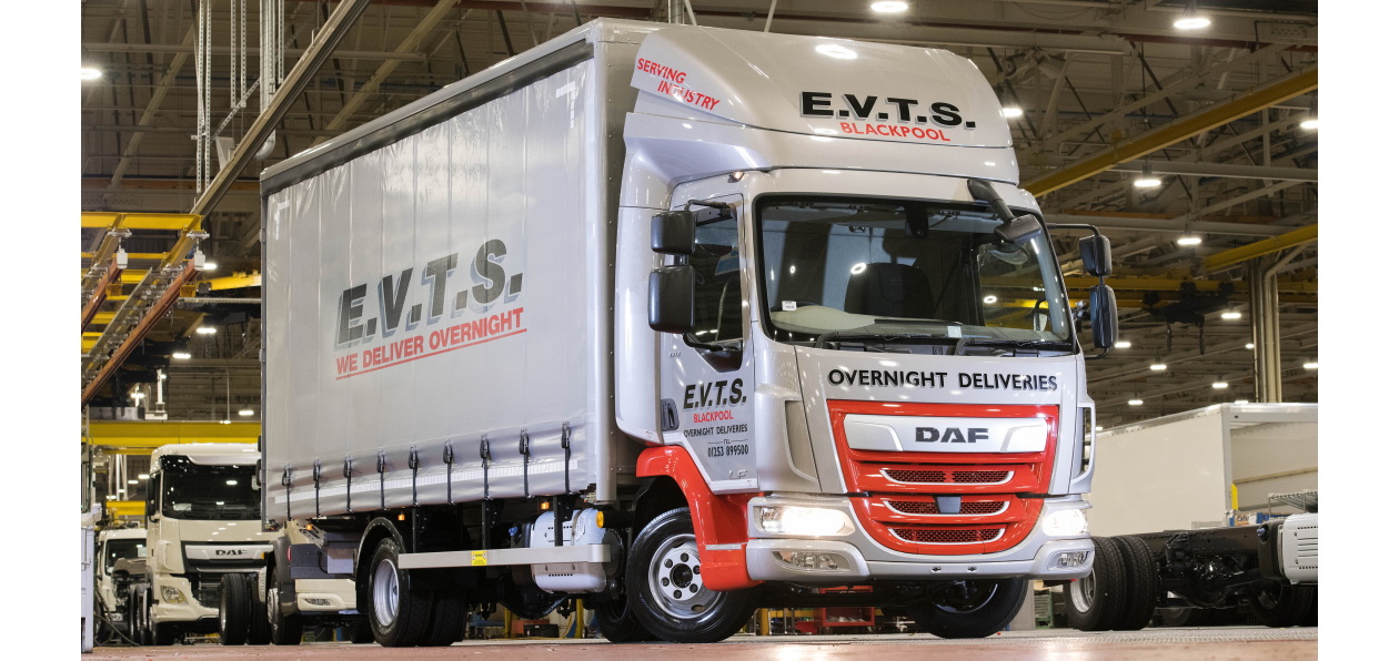 Завод Leyland Trucks выпустил 200-тысячный DAF LF