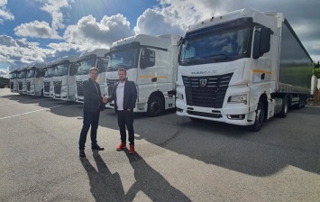 Компания из Ленобласти приобрела в лизинг 120 грузовиков «КАМАЗ»