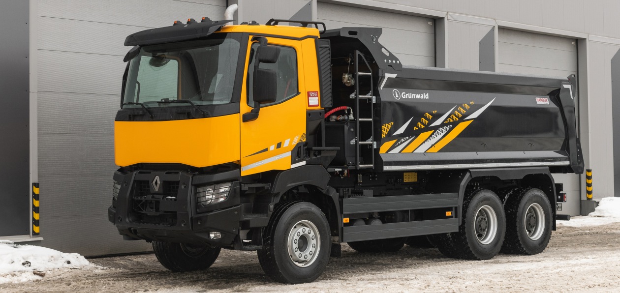 Grunwald представил надстройки для коммунальных дорожных машин