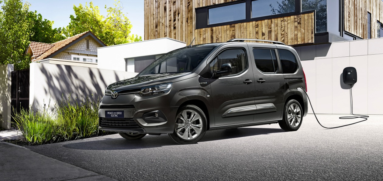 Toyota представила новый «электрокаблук»