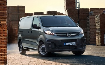 Фургон Opel Vivaro получил версию с «автоматом»