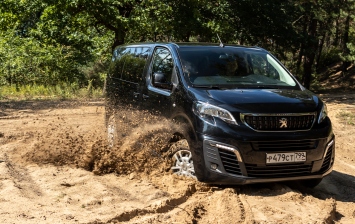 Тест-драйв Peugeot Traveller 4x4: французский эксклюзив для России