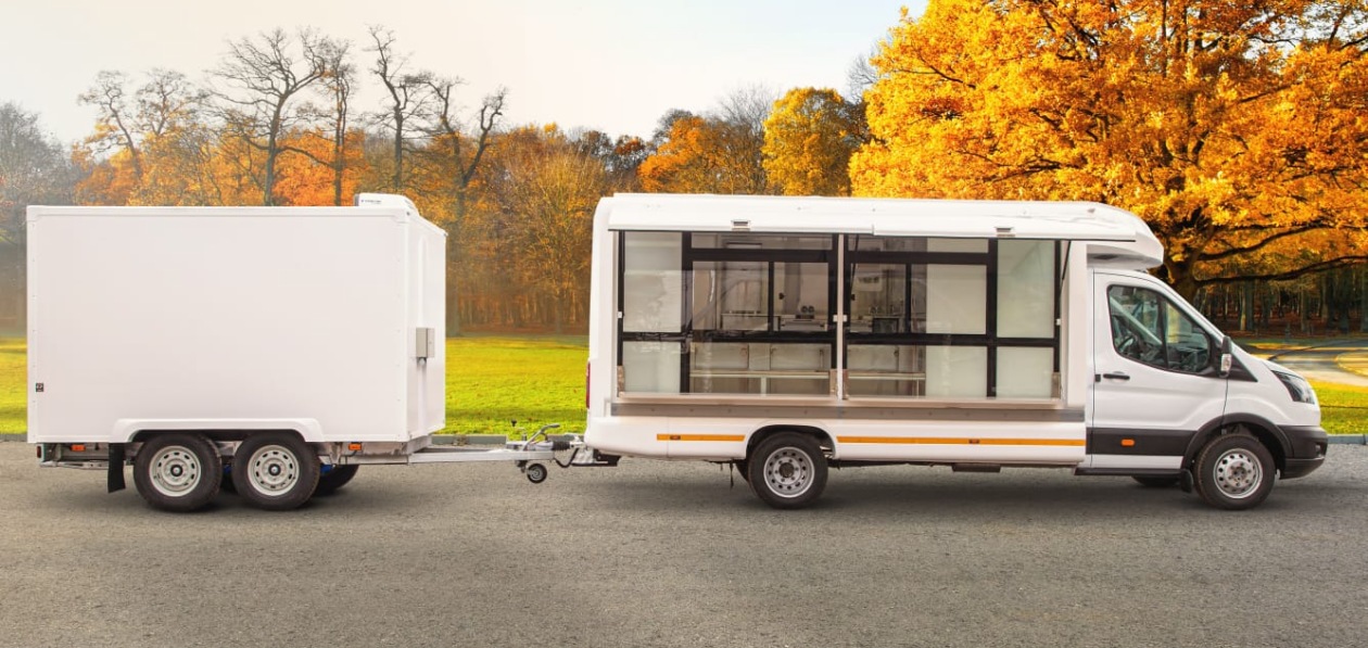 «Соллерс Форд» представил рыбный фургон и автокафе на базе Ford Transit