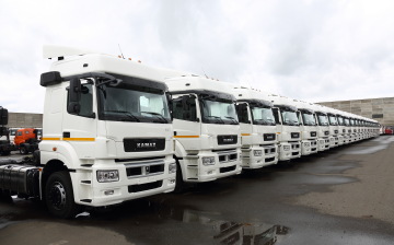 Продажи новых грузовиков выросли на 31% в 2021 году