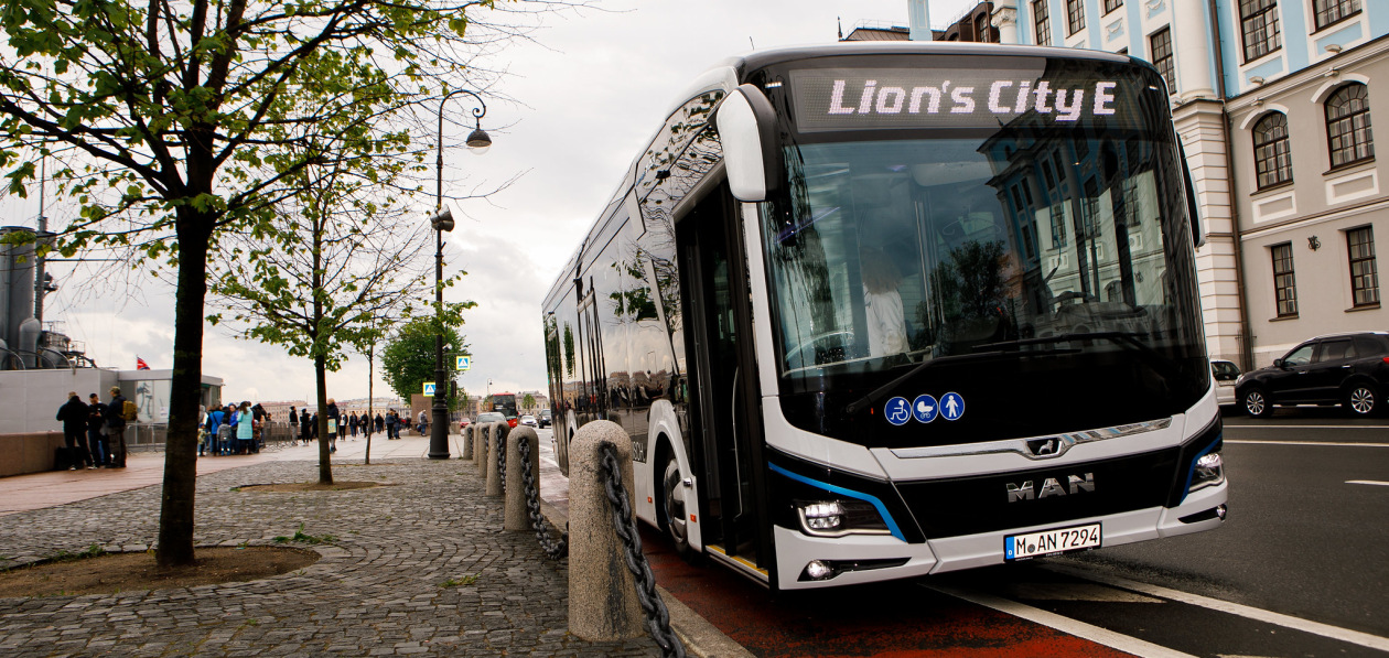 В России начались продажи электробуса MAN