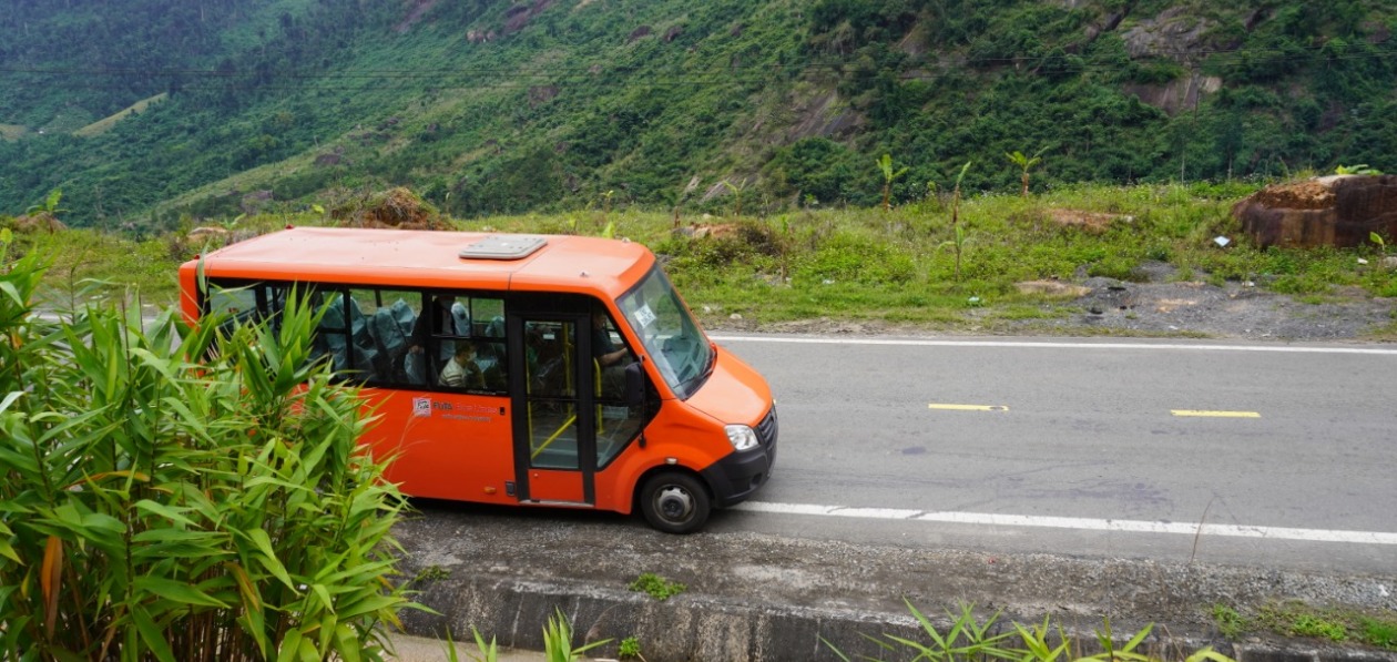 Пассажирские «Газели» будут возить туристов во Вьетнаме
