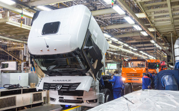 «КАМАЗ» может потерять до 40% объема производства из-за нехватки западных комплектующих