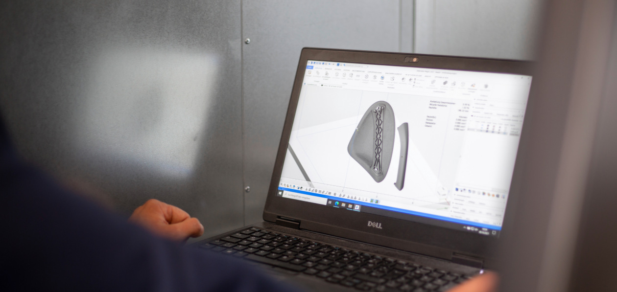 Daimler разрешит операторам автобусных парков печатать детали на 3D-принтере