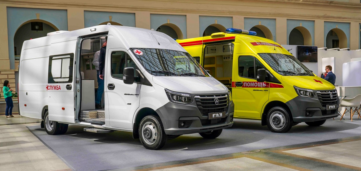 ГАЗ представил две машины скорой на форуме «Здоровье нации»
