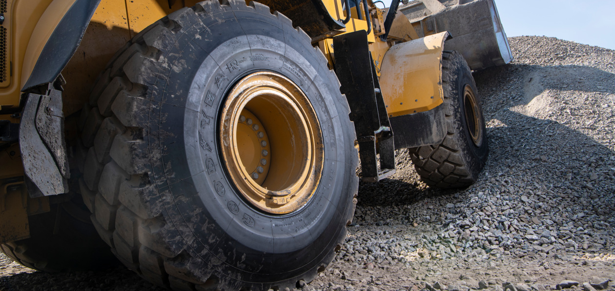 Goodyear представила шину для карьерных погрузчиков, грейдеров и сочлененных самосвалов