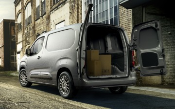 Suzuki, Daihatsu, Toyota и CJPT будут вместе выпускать легкие коммерческие электромобили