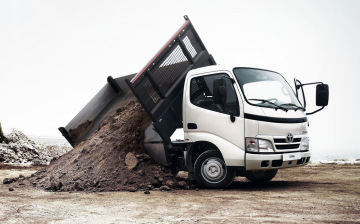Toyota сообщила о новых манипуляциях с показателями вредных выбросов инженерами Hino