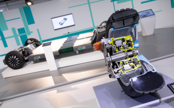Schaeffler электрифицирует коммунальные машины