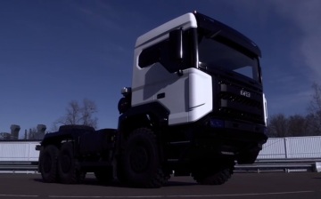 «Алмаз-Антей» представил трехосный грузовик БАЗ-S36A11 на отечественных узлах
