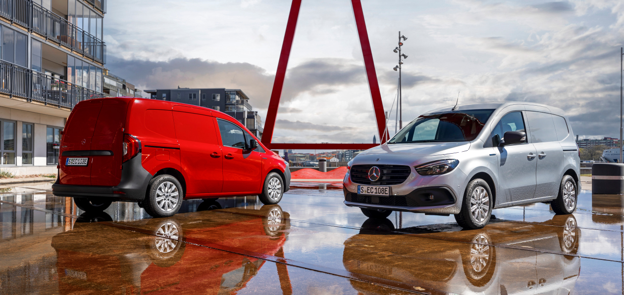 Две тысячи за шильдик: коммерческий «каблук» Mercedes-Benz eCitan вышел на рынок