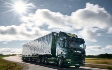 Scania представила грузовик на солнечных батареях