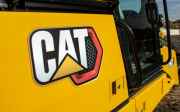Активами Caterpillar в РФ будут «рулить» бывшие сотрудники Сбера