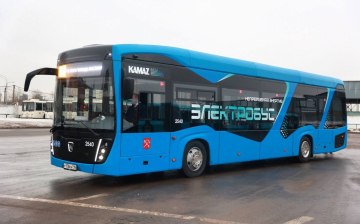В Санкт-Петербурге протестируют электробус КАМАЗ с ночной зарядкой
