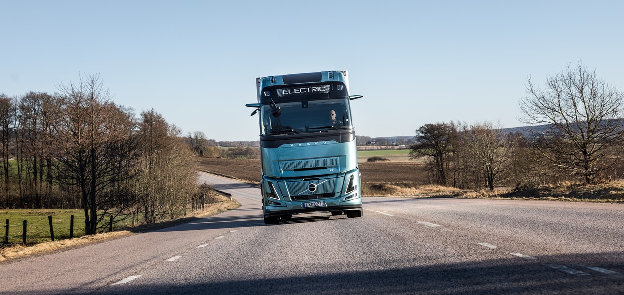 Volvo готовит к премьере электрогрузовик с увеличенным запасом хода