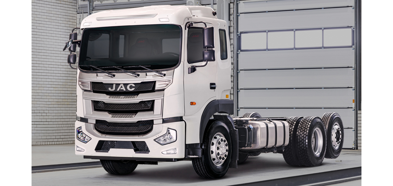 Среднетоннажник JAC N200 получил новую модификацию