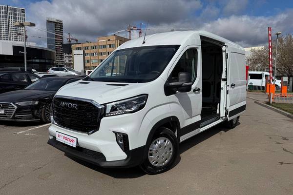 Avior представил новую версию фургона V90